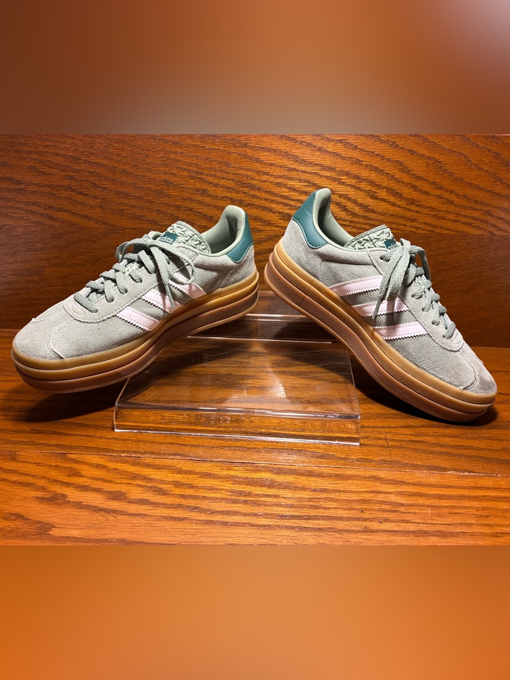 Adidas Gazelle Bold Suede Platform Gum Sole Sneakers Sage Green Women’s 6.5 - Picture 5 of 16